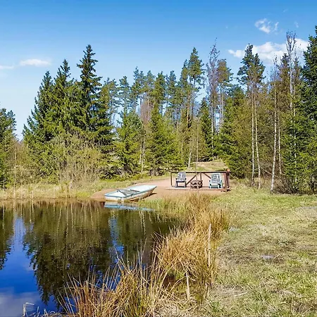 Maentymaeki By Interhome Сasa de vacaciones Kelkala